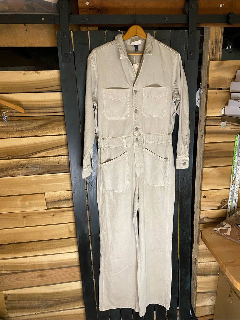 Universal Thread Light Beige Utility Jumpsuit with Front Pockets size 12